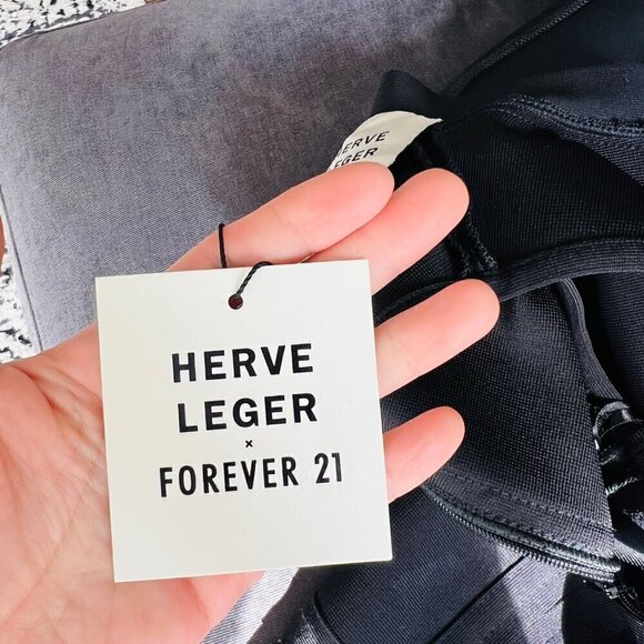 ❤️ Herve Leger x Forever 21 New cut out bandage dress, Black, Size S - Picture 8 of 8